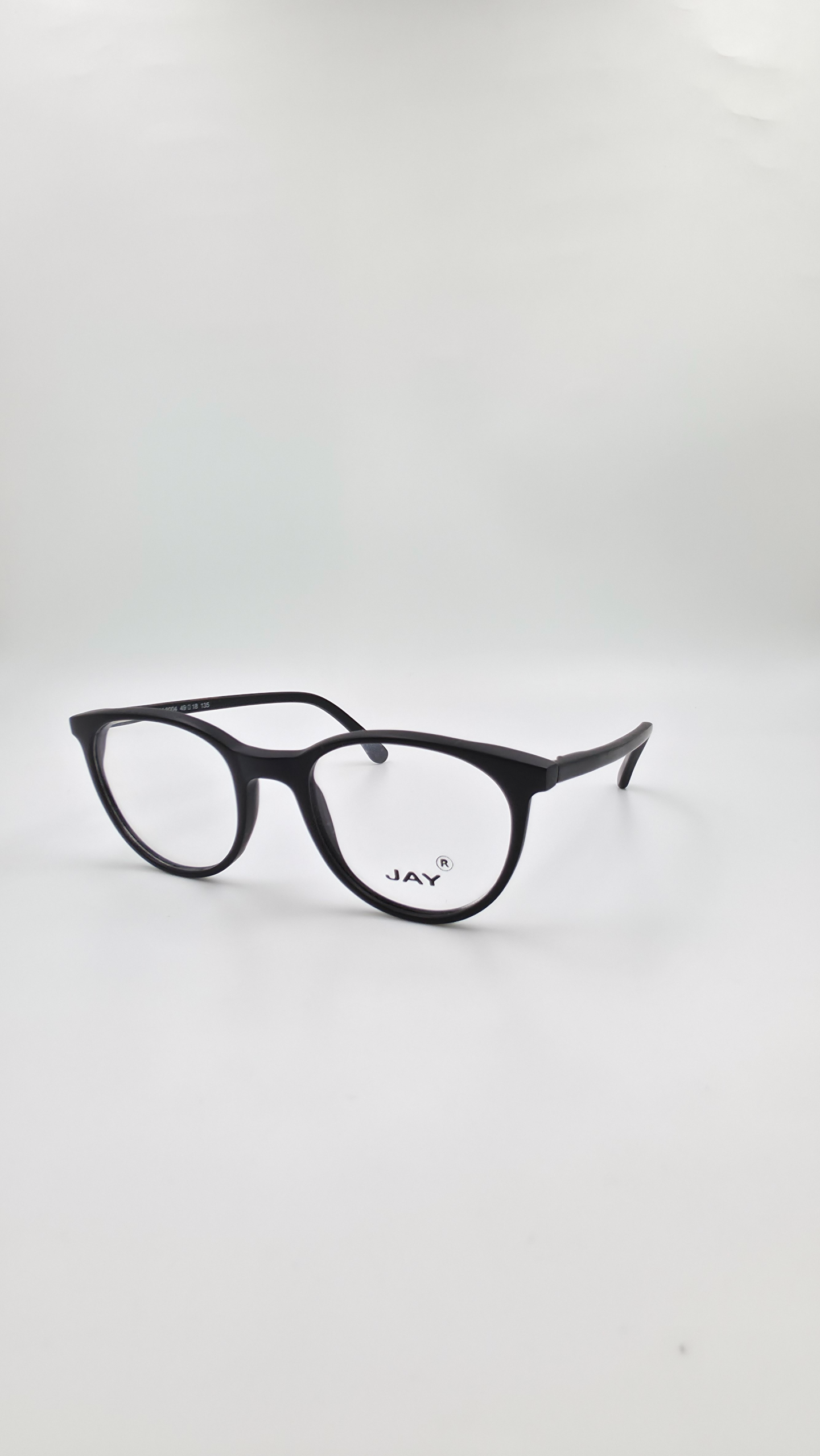 ROUND MATT BLACK PNG JAY - Image 1